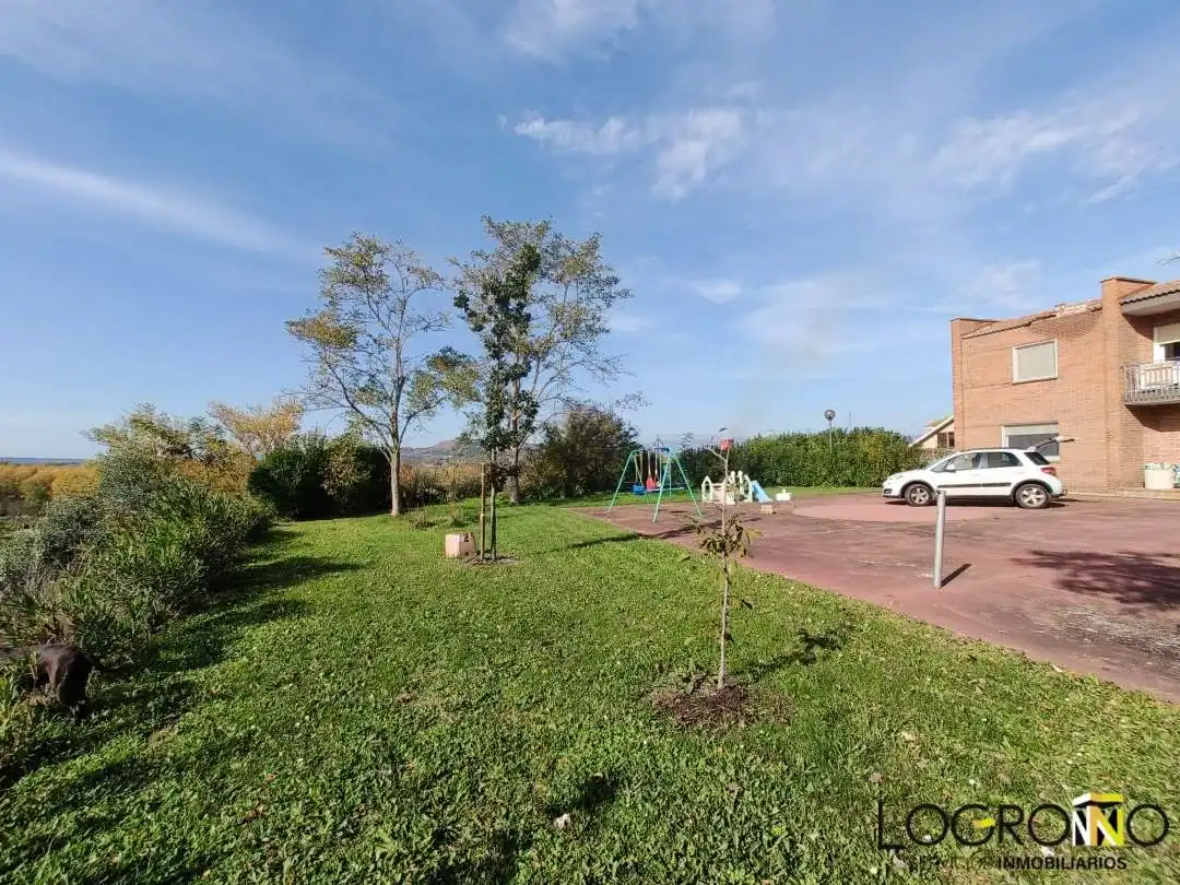 Casa o xalet en venda a Alberite