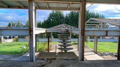 OPORTUNIDAD , CASA CON TERENO  YA TIENE LA ESTRUCTURA METALICA O PARA UNA NAVE, immagine 5
