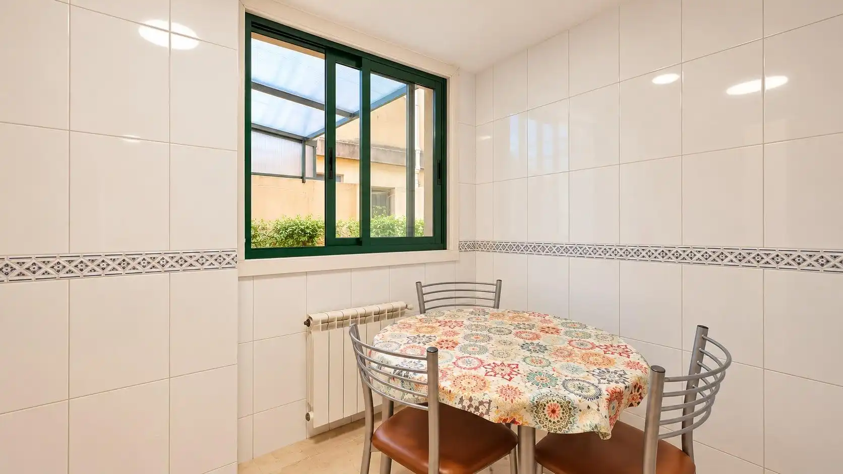 Bajo con piscina en venta en Ponent, imagen 18