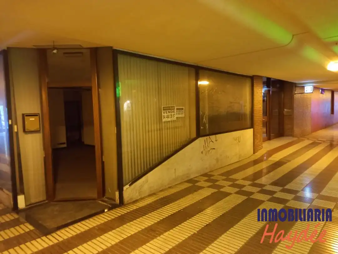 Local en venda en Getxo  amb Aire condicionat
