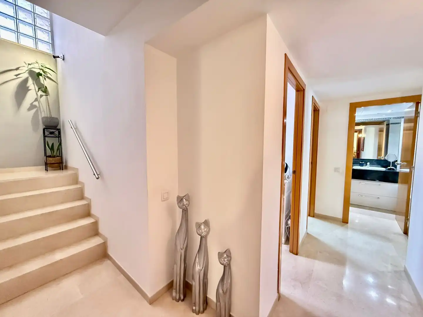 Dúplex en venta en Cornellà de Llobregat con Balcón