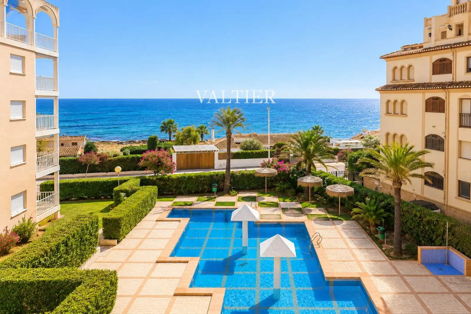 Vista exterior de Piso en venta en Jávea / Xàbia con Calefacción, Terraza y Piscina