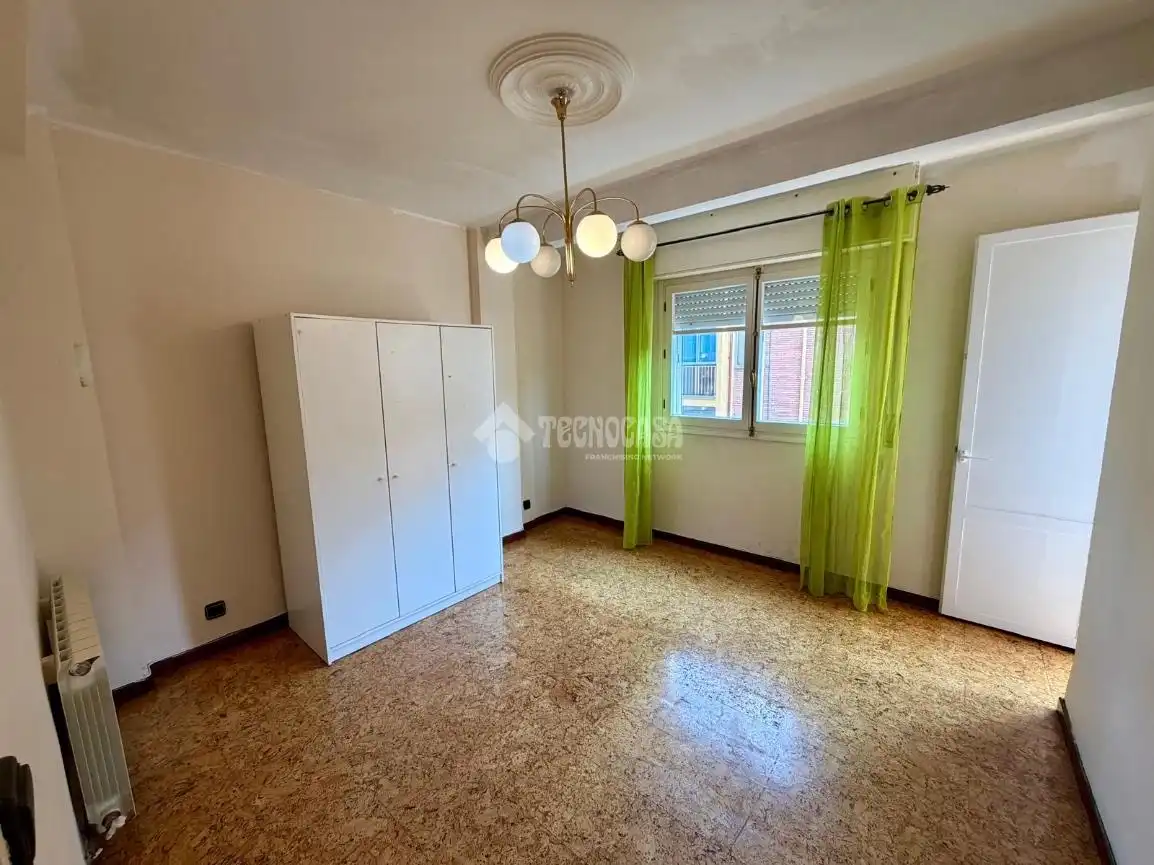 Bedroom of Flat for sale in Valladolid  with Heating and Balcony