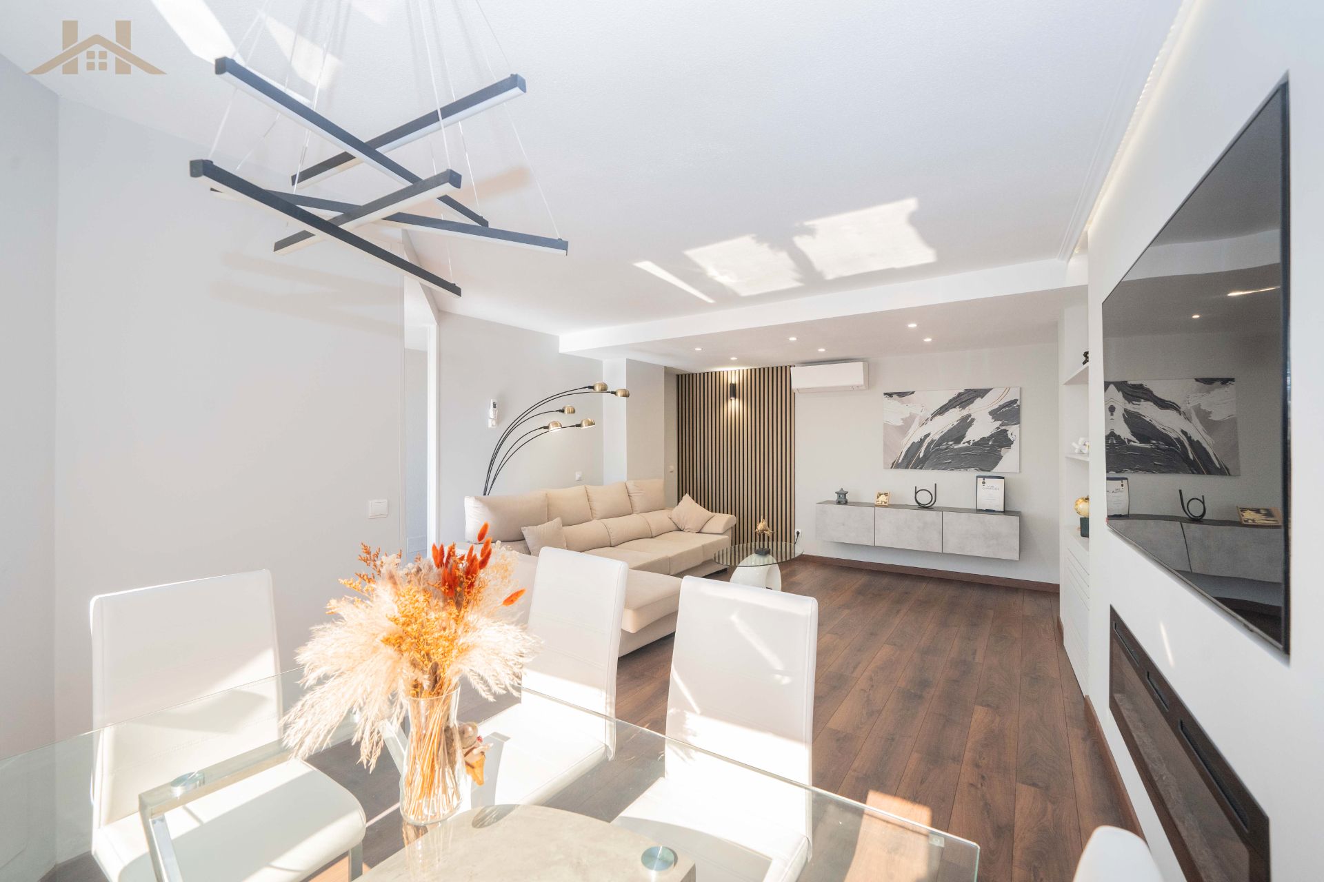 Living room of Single-family semi-detached for sale in Galapagar  with Air Conditioner, Heating and Private garden