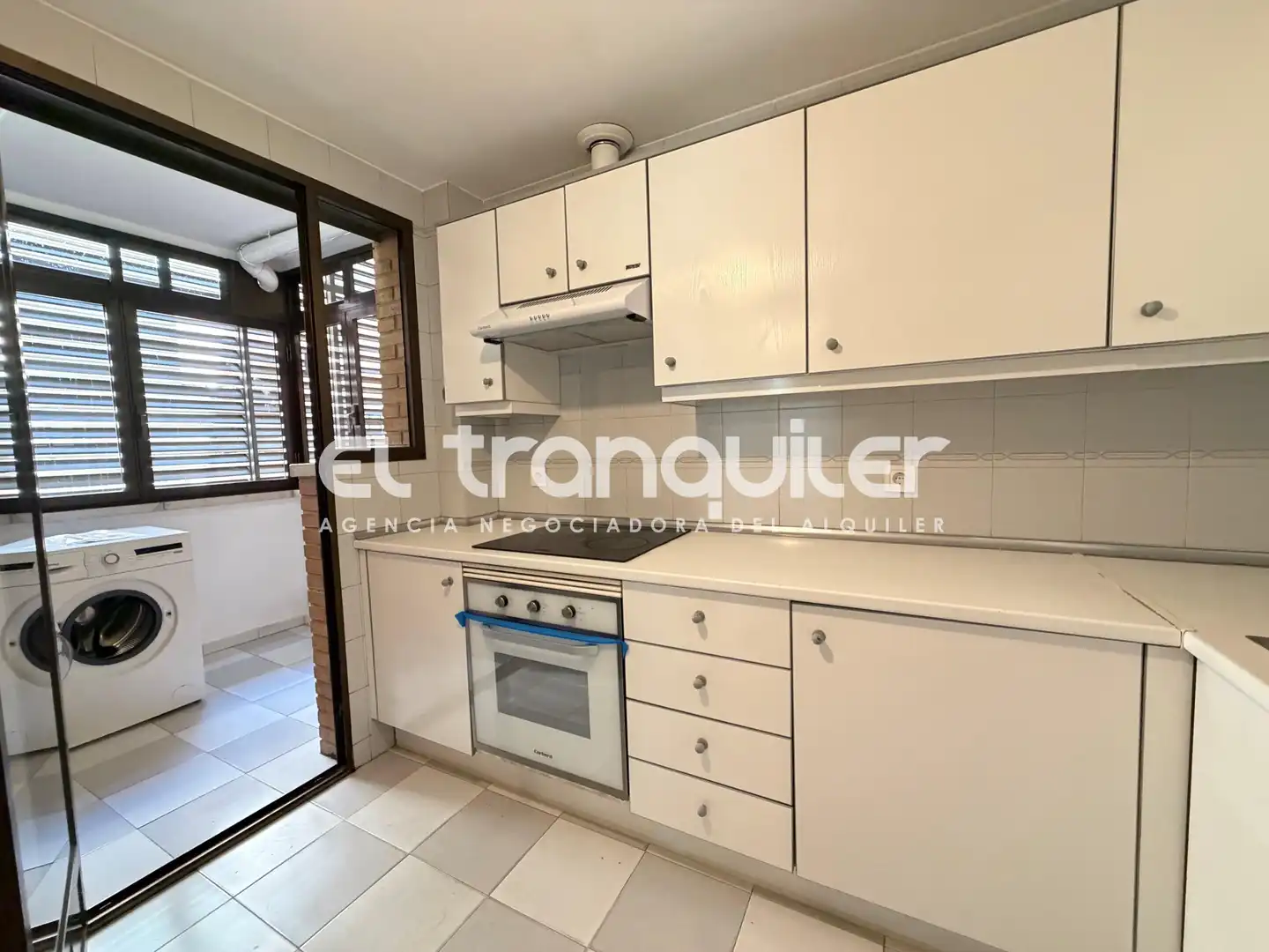 Cocina de Piso de alquiler en Pozuelo de Alarcón con Parquet, Terraza y Trastero