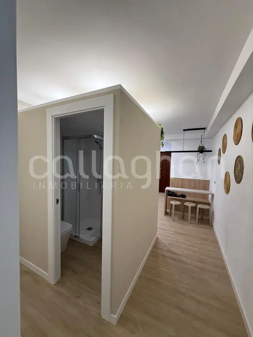 Baño de Piso en venta en Burjassot con Parquet
