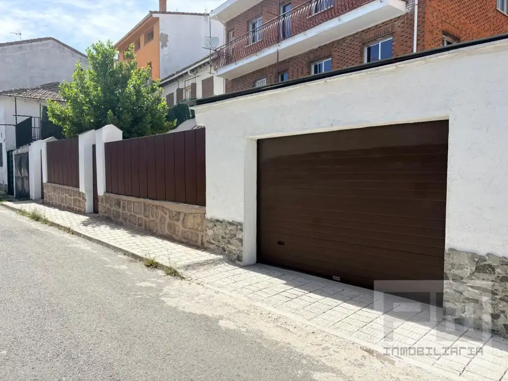 Parking de Planta baja de alquiler en Las Navas del Marqués 