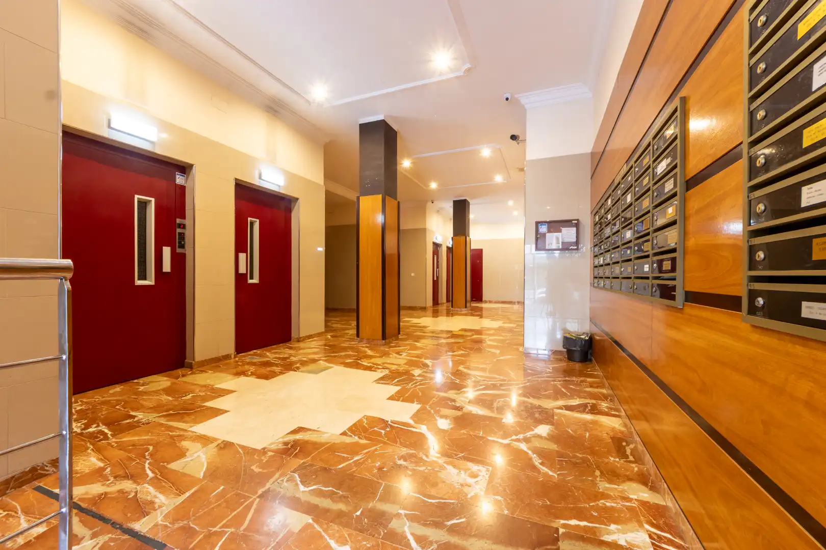 Wohnung zum Verkauf in Tarragona mit Klimaanlage, Heizung und Möbliert