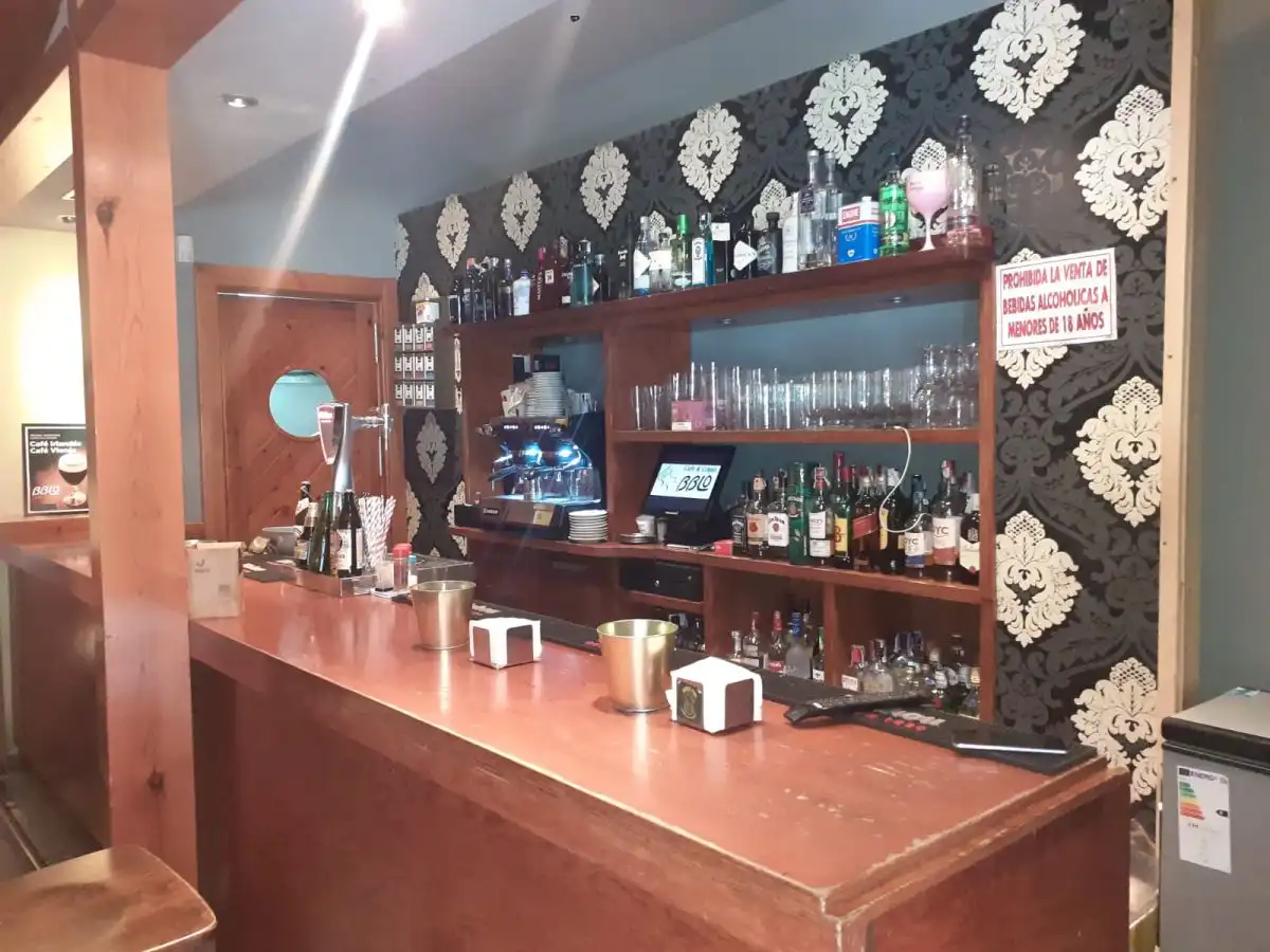 Local en venta en Arroyo de la Encomienda con Aire acondicionado y Amueblado