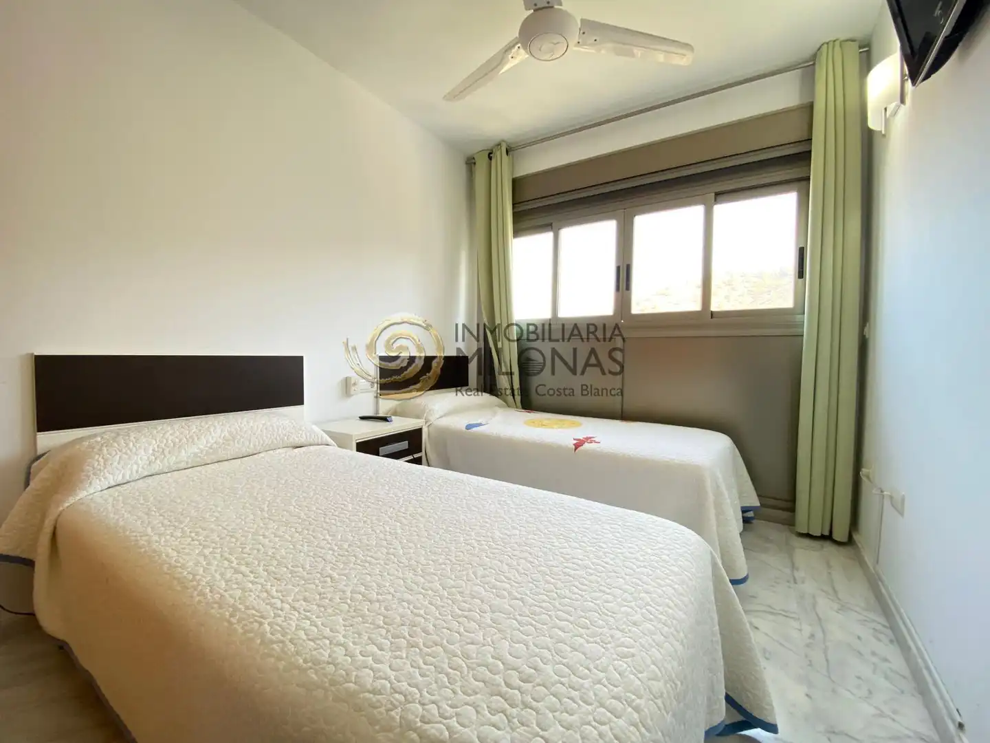 Mini appartamento con piscina in vendita a Calle VIENA 8, imagen 14
