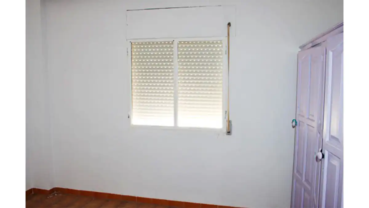 Piso en venta en MONTURQUE, 77, Moriles