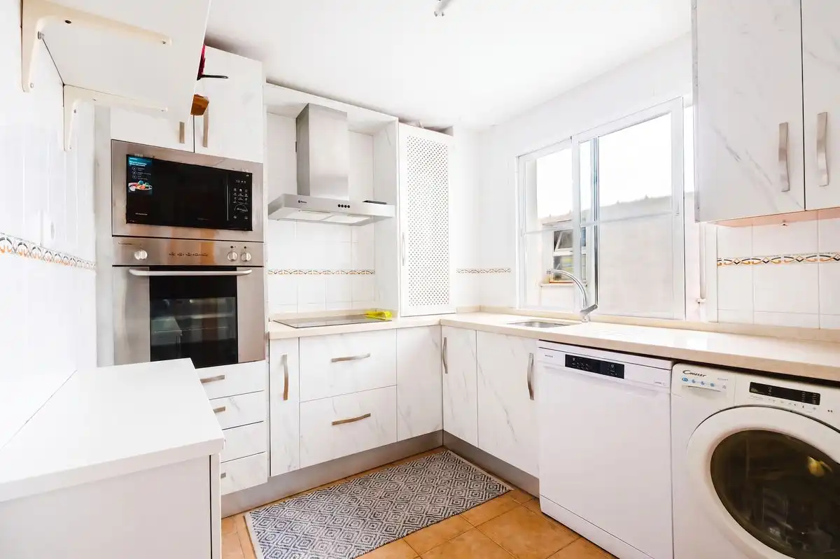 Kitchen of Flat for sale in Alhaurín El Grande  with Air Conditioner, Heating and Terrace