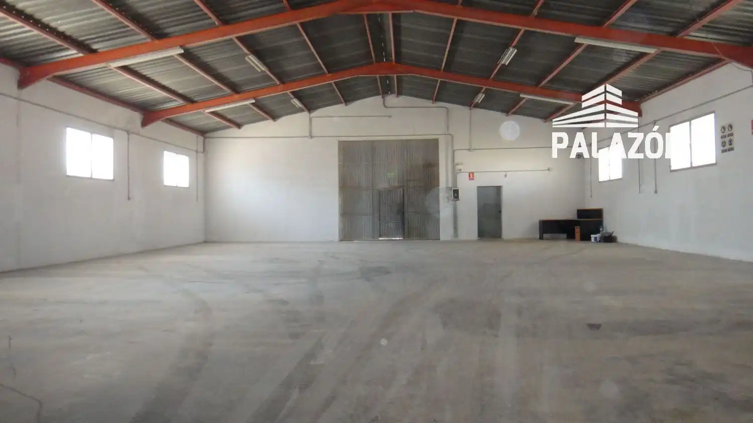 Nau industrial en venda a Crevillent, imagen 2