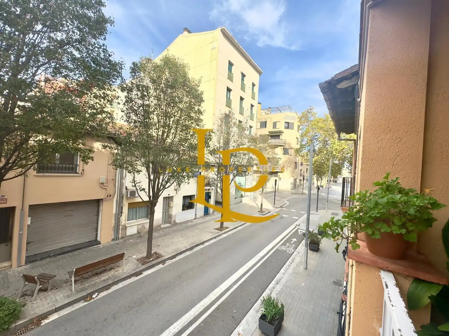 Vista exterior de Dúplex en venda en Cerdanyola del Vallès amb Aire condicionat, Calefacció i Terrassa