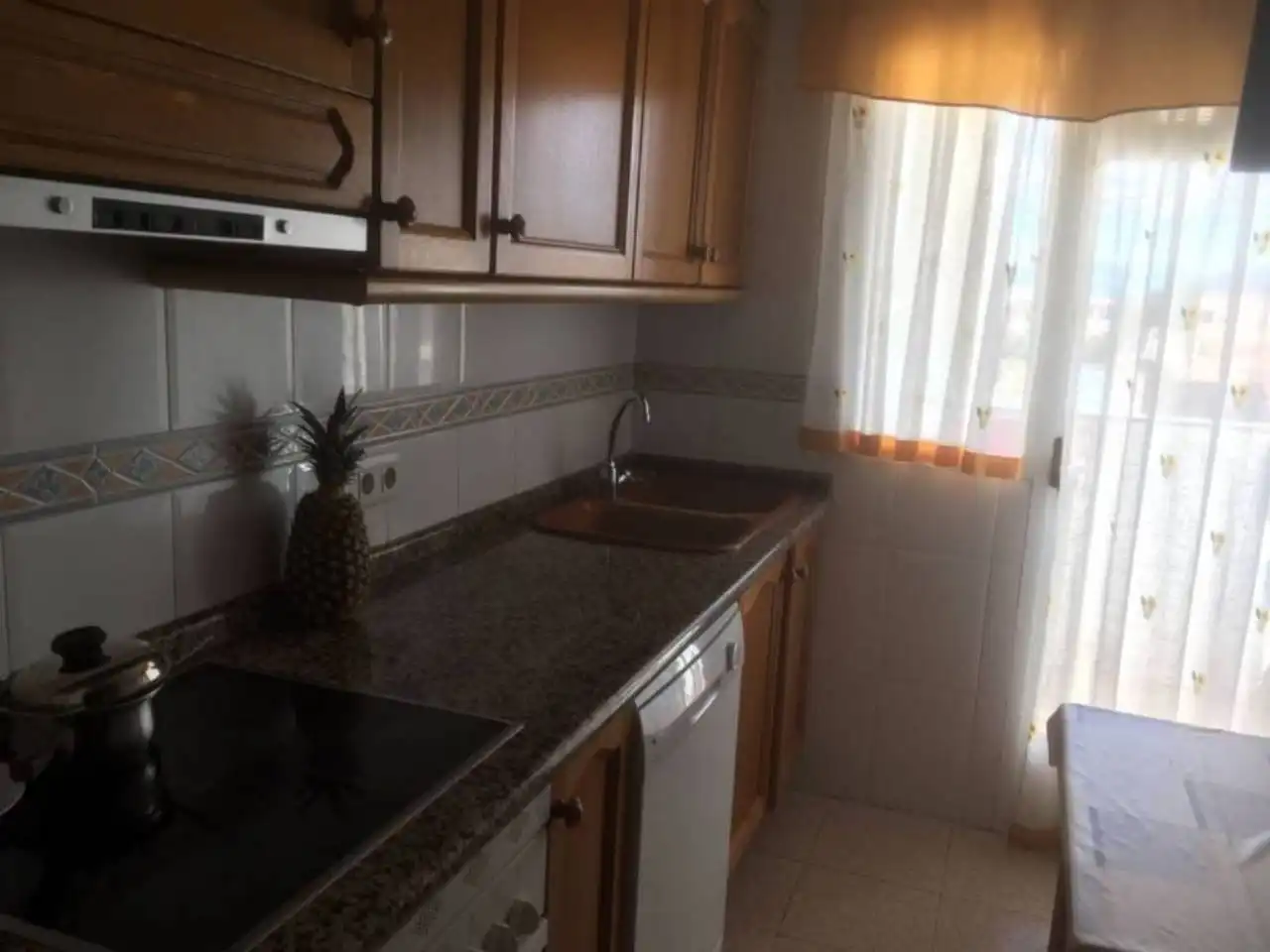 Flat with lift to rent in Oeste, imagen 3