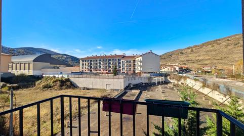 Foto 3 de Apartament en venda a Calle Pintor Andrés de la Calleja, 6, Ezcaray, La Rioja