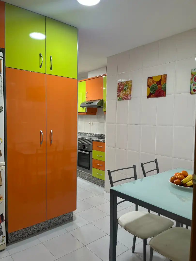 Kitchen of Flat for sale in Valencia  with Air Conditioner, Terrace and Storage room