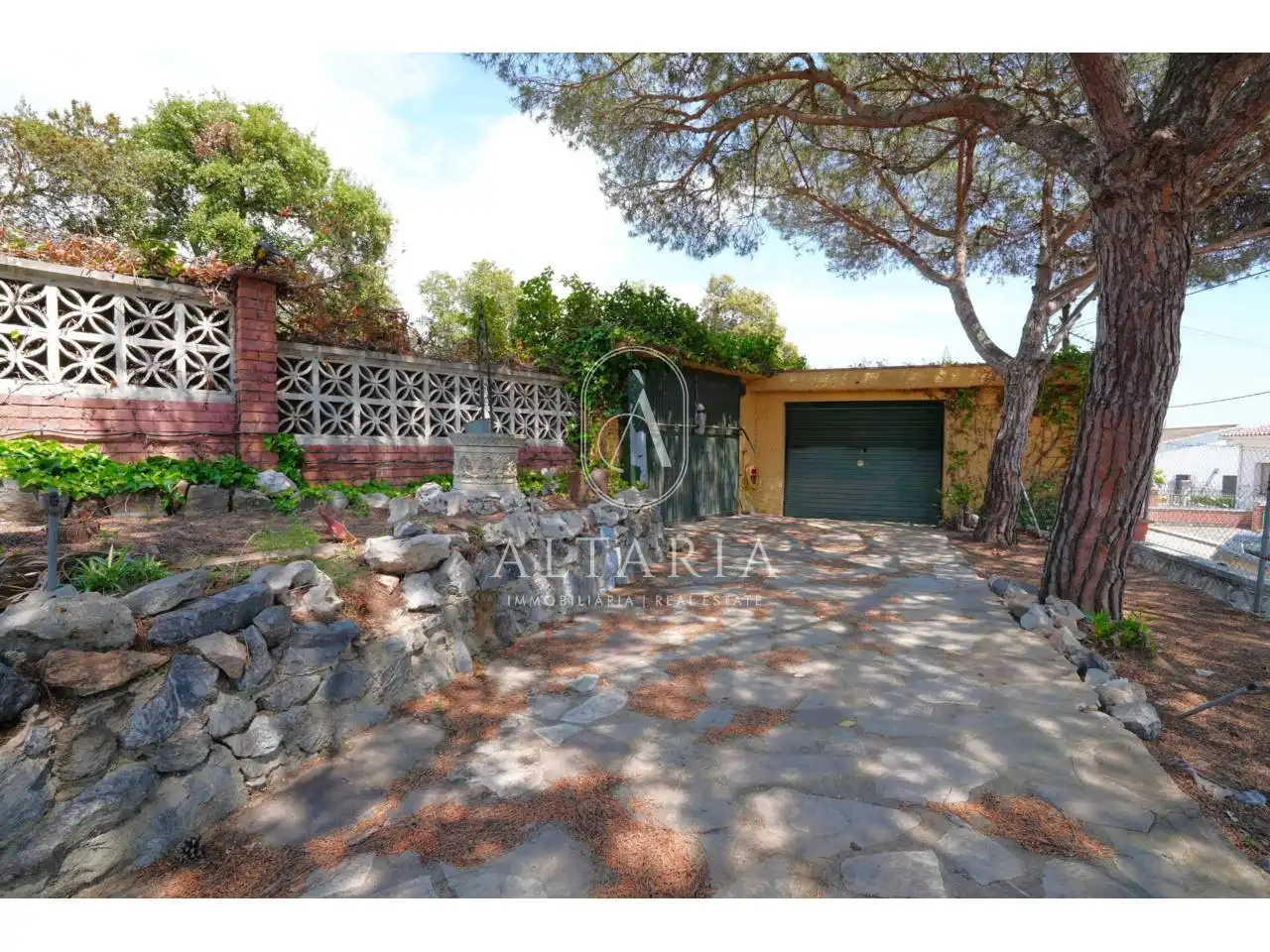 Jardín de Casa o chalet en venta en Palafolls con Jardín privado, Piscina y Alarma