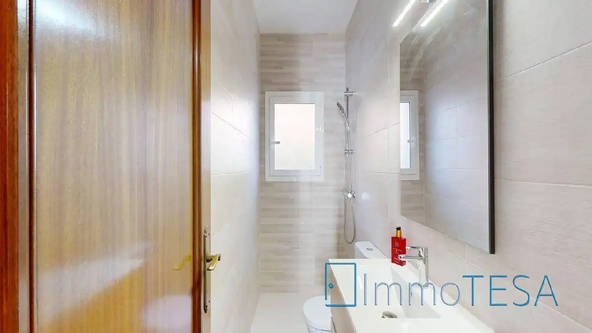 Baño de Casa o chalet en venta en Barberà del Vallès con Aire acondicionado, Calefacción y Jardín privado
