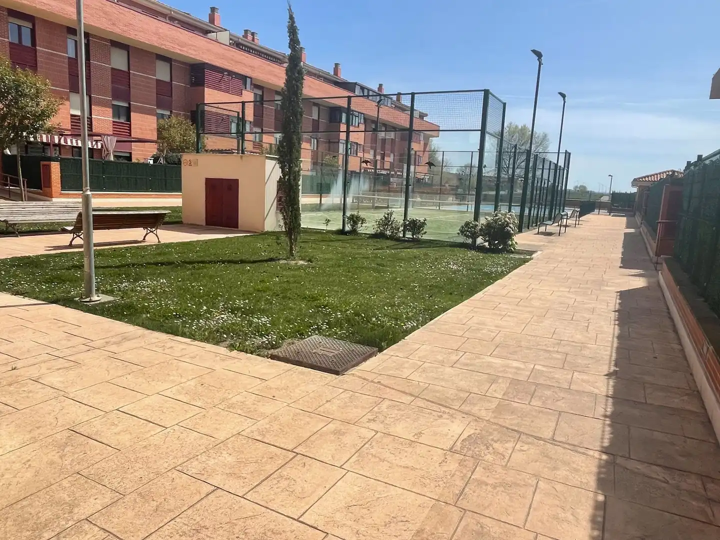 Terrace of Flat for sale in Cistérniga  with Heating, Storage room and Furnished