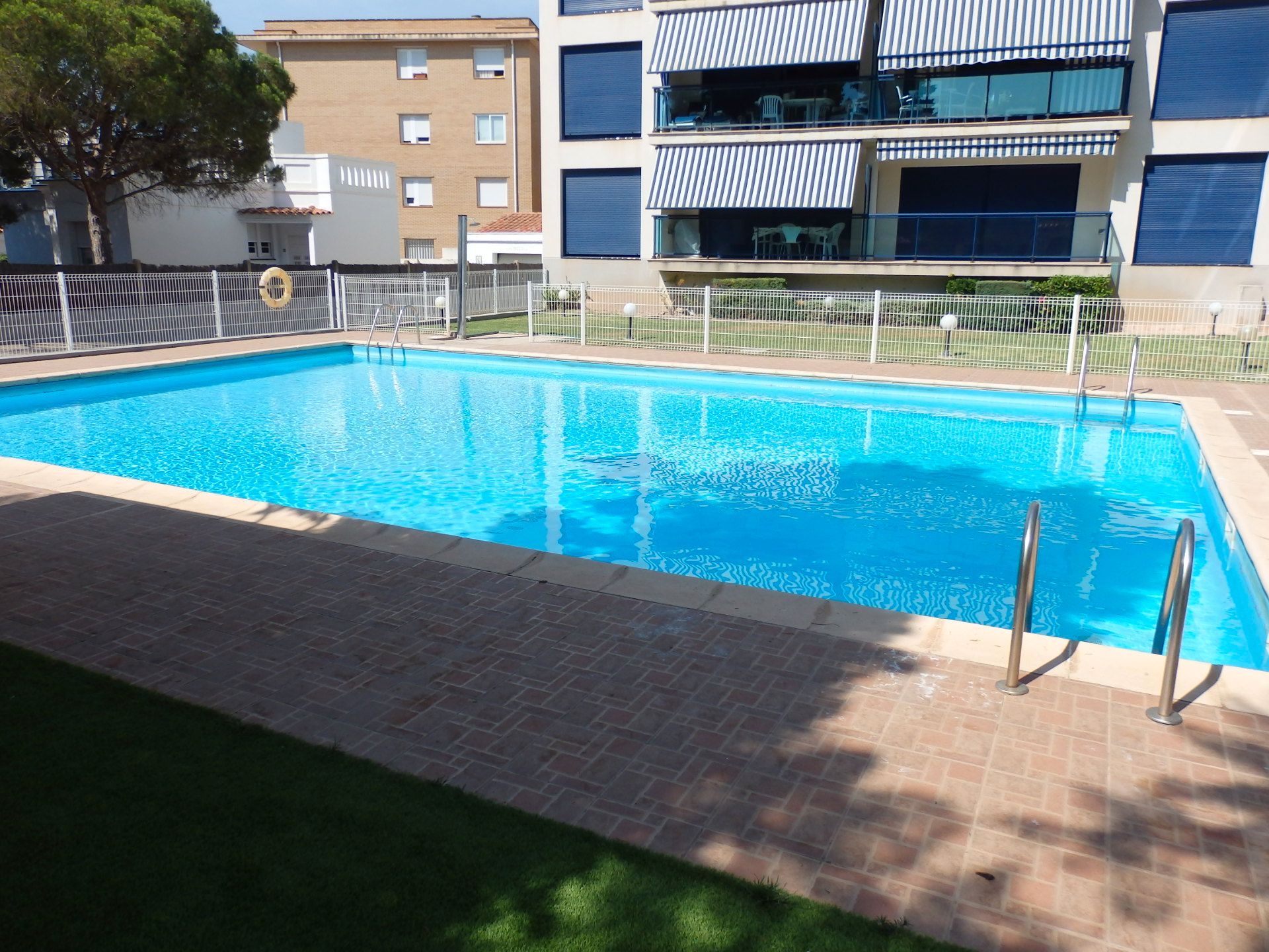 Piscina de Pis en venda en Vandellòs i l'Hospitalet de l'Infant amb Aire condicionat, Terrassa i Traster