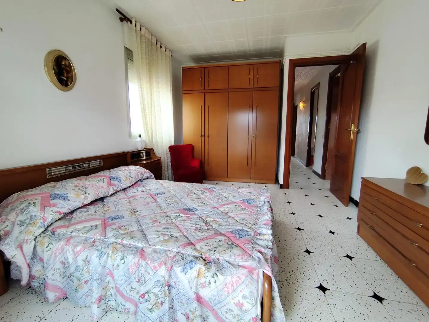 Habitación de Casa o chalet en venta en Santa Perpètua de Mogoda con Aire acondicionado, Calefacción y Jardín privado