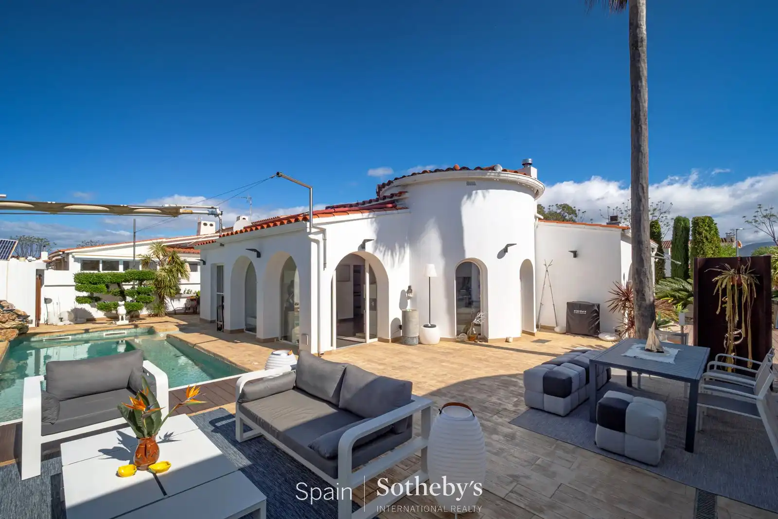 Casa con piscina in vendita a Carrer Montgrí, imagen 2