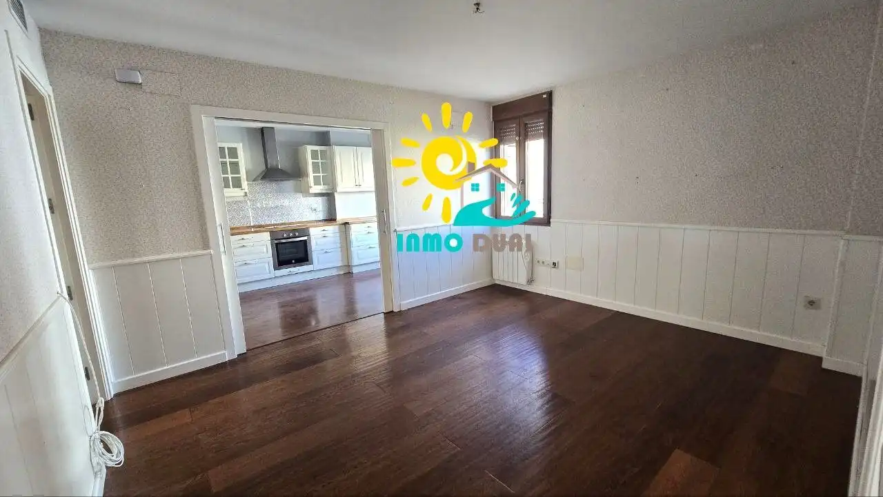 Living room of Flat for sale in Badajoz  with Air Conditioner, Heating and Terrace