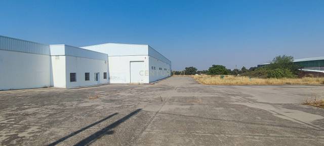 Local comercial en Venta en Camino a Polígono Industrial Casar de Cáceres, Cas, Parce en Casar de Cáceres