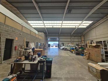 Nave industrielle à vendre à Avenida Alemania-Italia