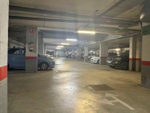 Foto 3 de Garaje en venta en Carrer Elies Rogent, 13, Torreblanca, Barcelona