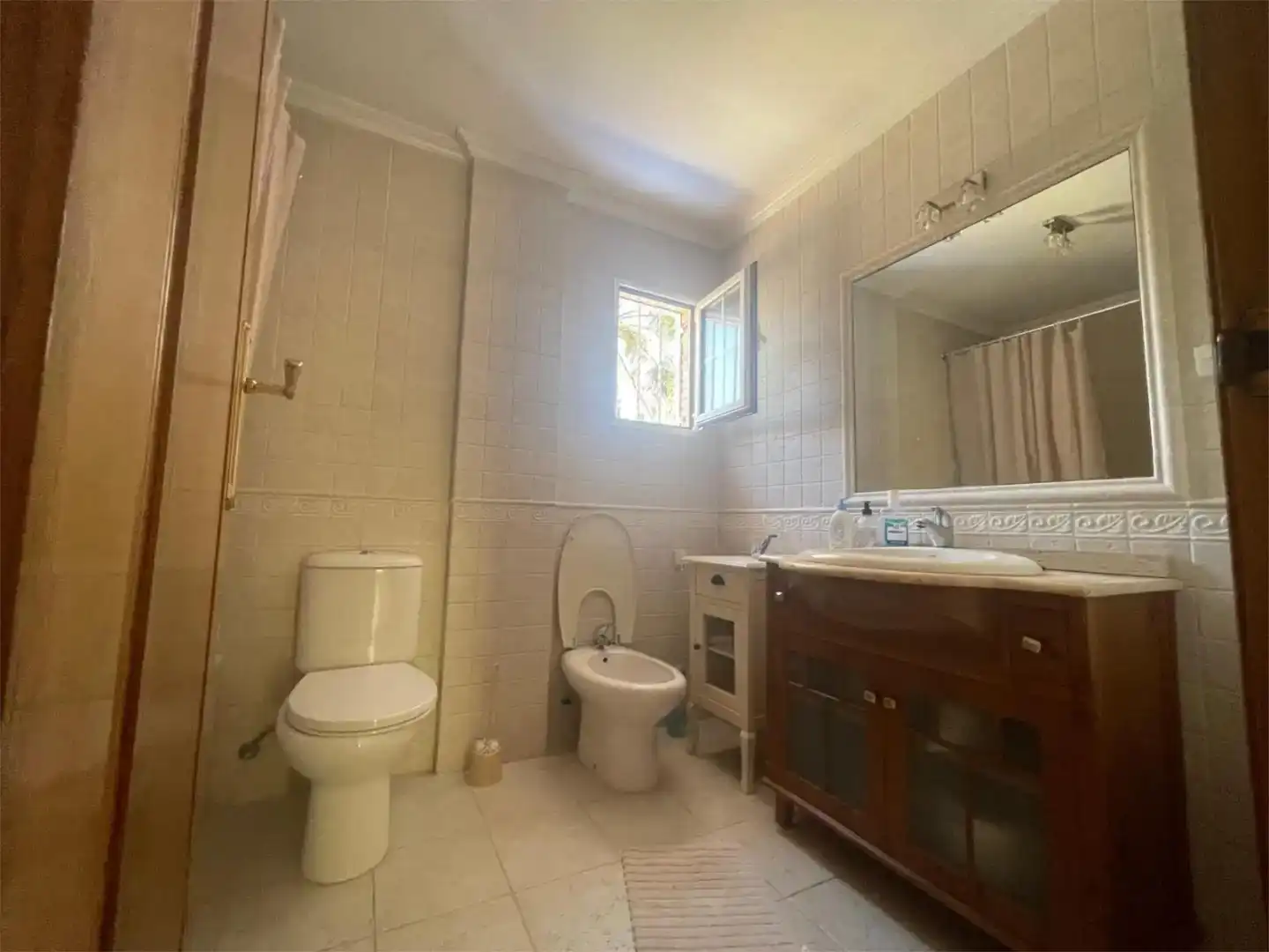 Baño de Casa o chalet en venta en Torrevieja con Aire acondicionado, Piscina y Balcón