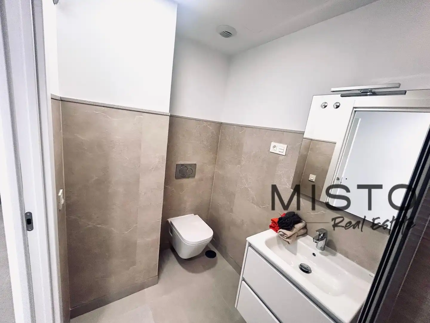 Flat with lift for sale in CALLE LEGAZPI  Es: Pl: Pt:B ESTEPONA (MÁLAGA), imagen 15