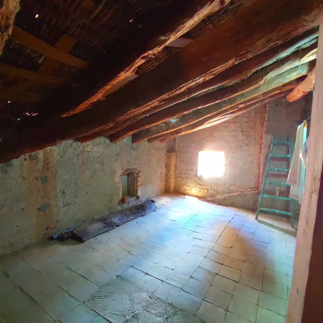 Finca rústica en venta en Colungo con Balcón