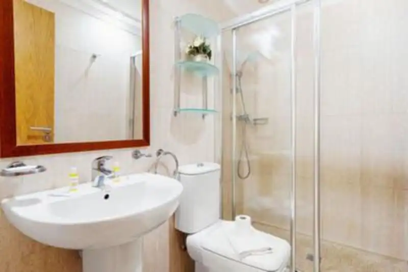 Bathroom of Apartments for rent in Mijas  with Air Conditioner, Terrace and Swimming Pool