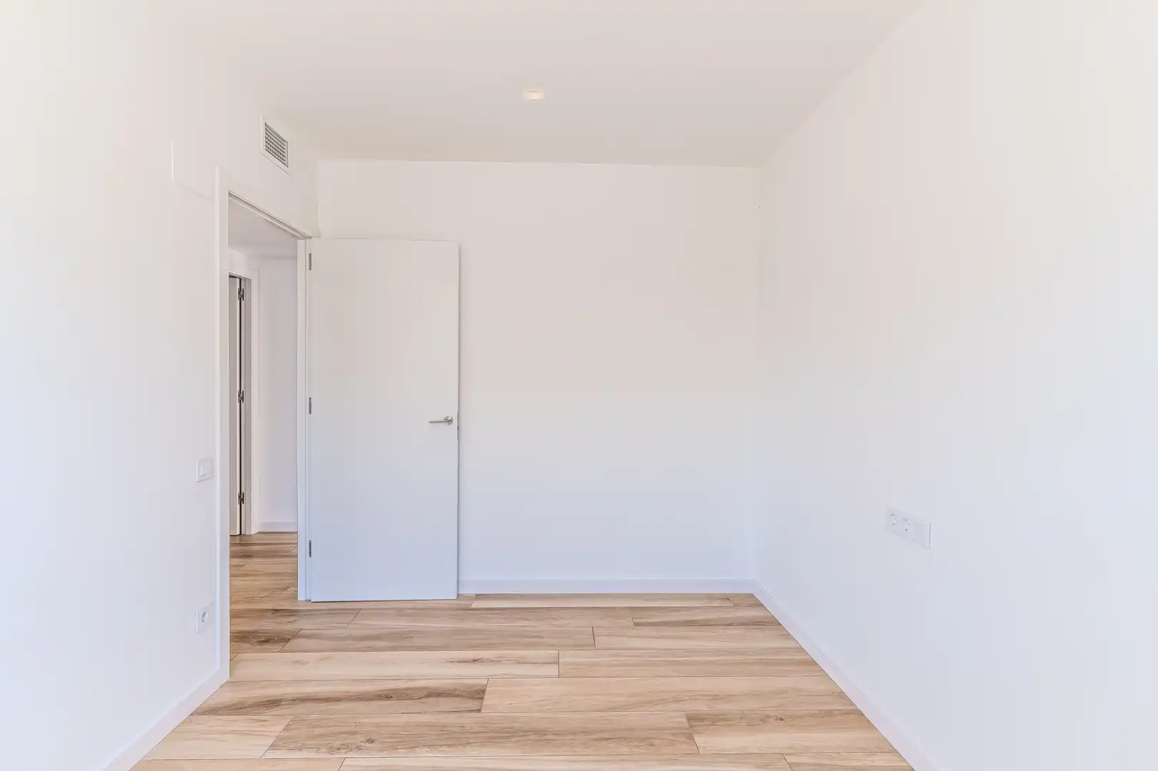 Schlafzimmer von Haus oder Chalet zum Verkauf in L'Ametlla de Mar  mit Klimaanlage, Heizung und Privatgarten