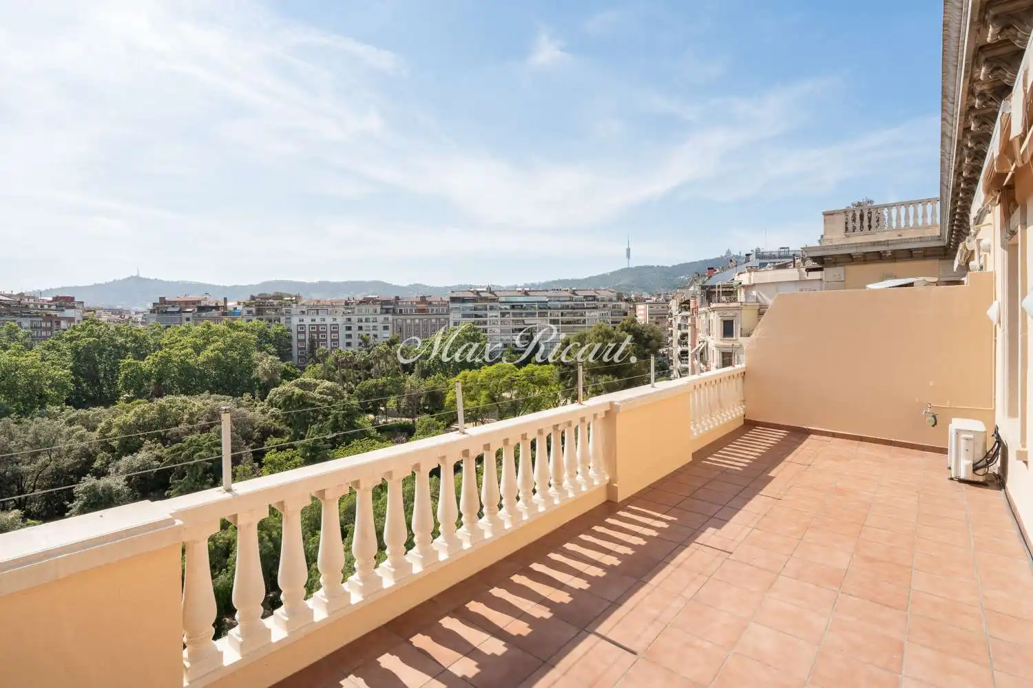 Terraza de Ático de alquiler en Barcelona con Aire acondicionado, Calefacción y Terraza