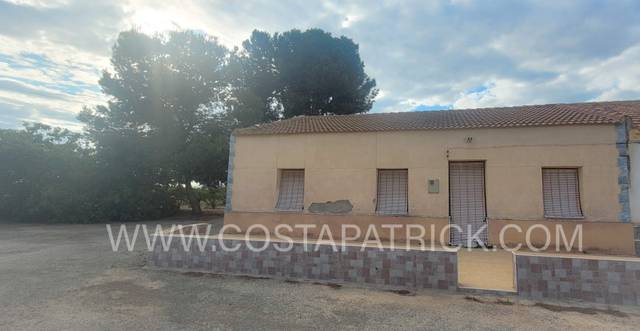 Finca rústica en Venta en Diseminado Rizaos en Dolores de Pacheco - Santa Rosalía