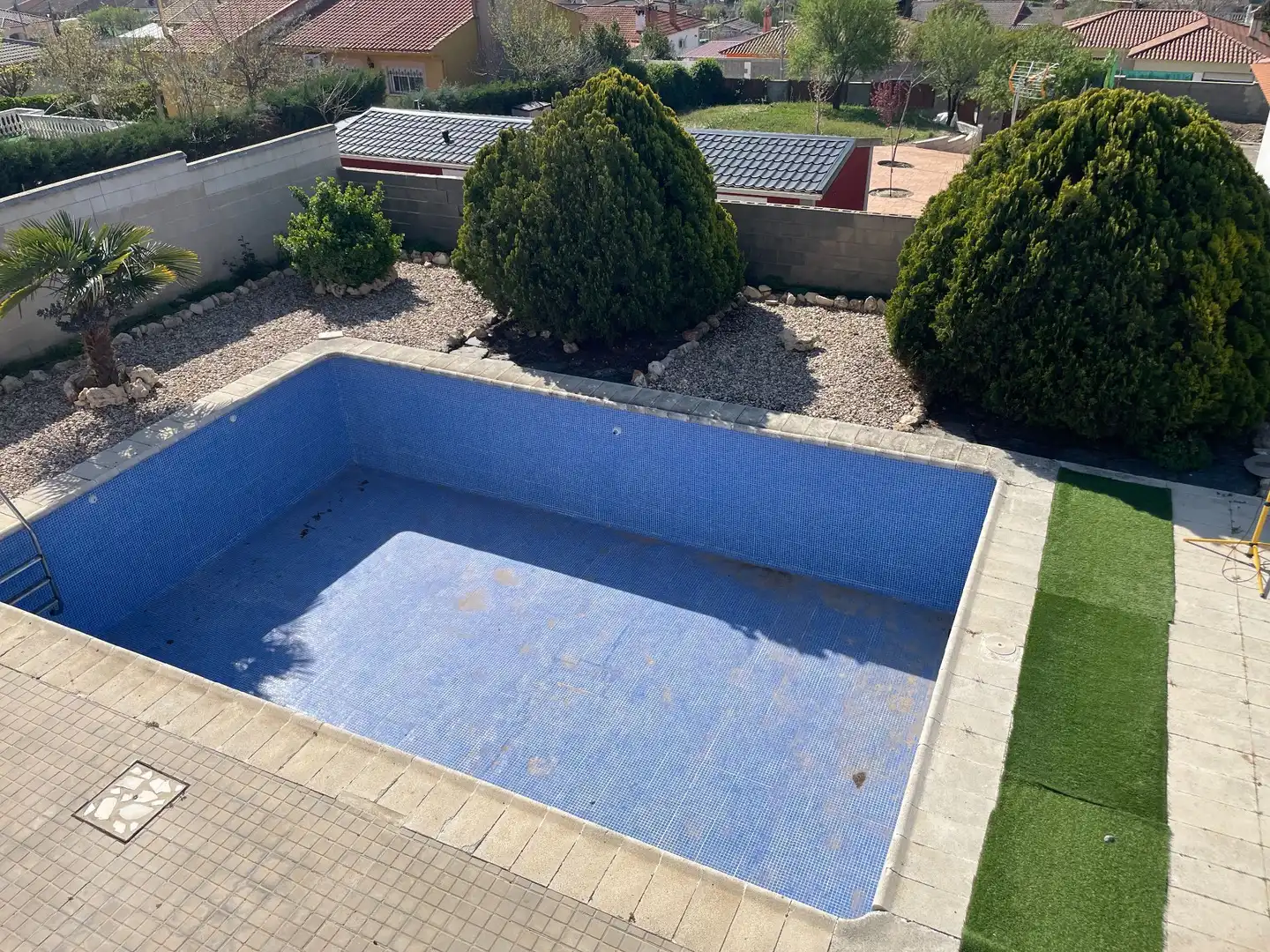 Piscina de Casa o chalet en venta en Colmenar de Oreja con Aire acondicionado, Calefacción y Jardín privado