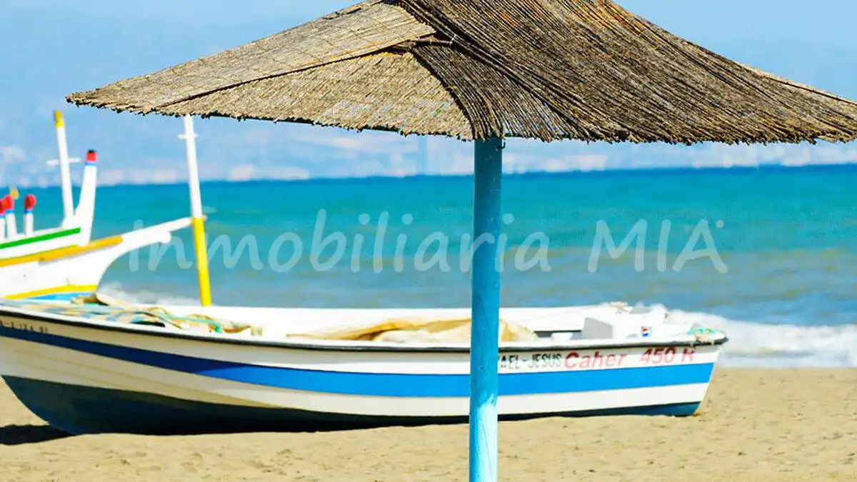 Estudio de alquiler en Torremolinos con Aire acondicionado, Piscina y Amueblado