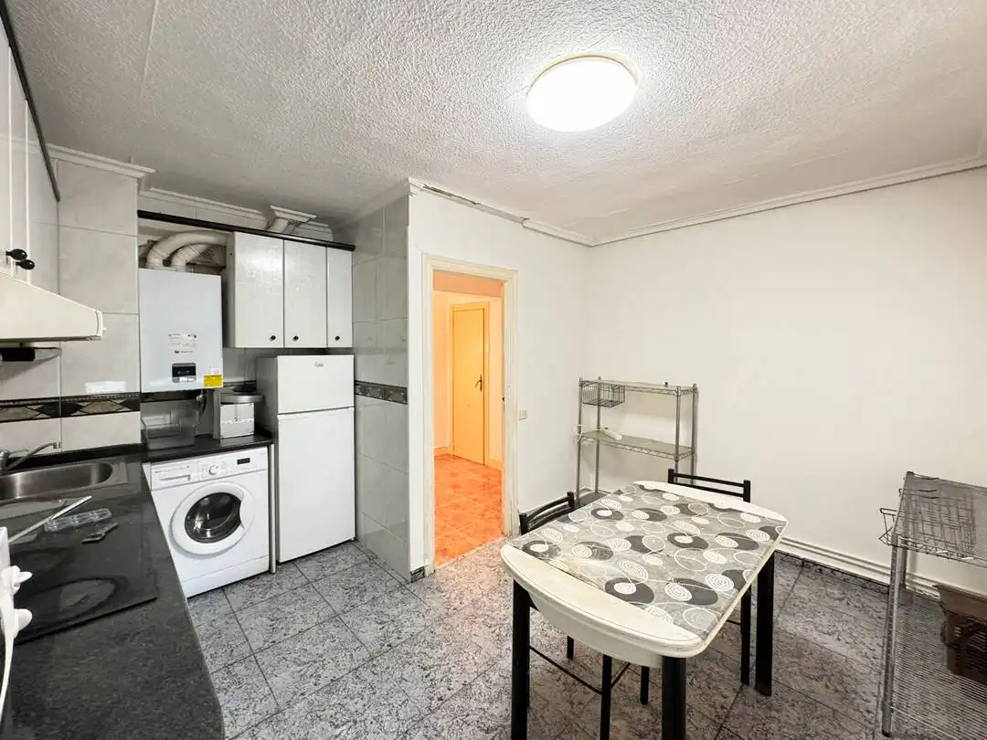 Cocina de Piso en venta en Zumarraga con Calefacción y Trastero