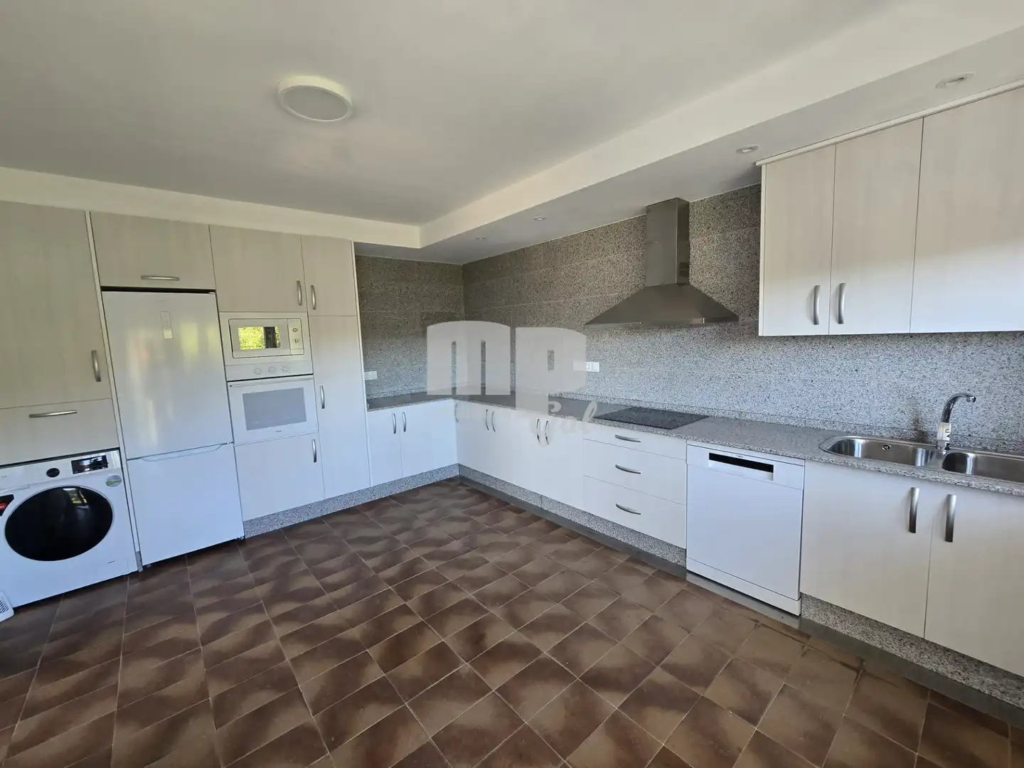 Cocina de Casa o chalet en venta en Vilaboa con Calefacción, Jardín privado y Trastero
