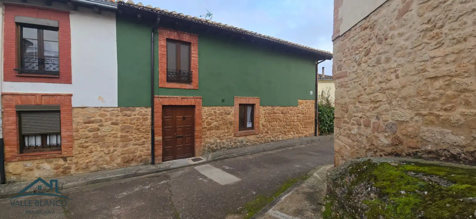 Vista exterior de Casa o chalet en venta en Olmos de Ojeda con Terraza