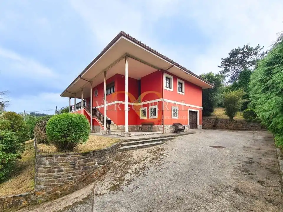 Houses for sale in San Juan de Piñera, Cudillero