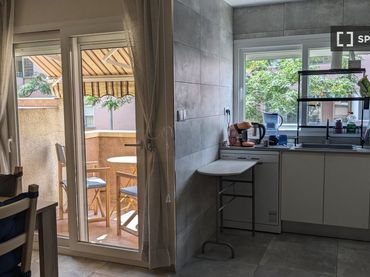 Piso con balcón en alquiler en Poblats Marítims