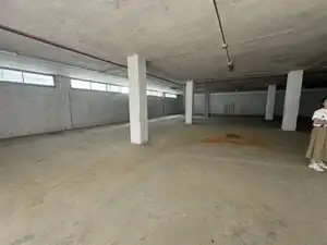 Fabrikhallen zum Verkauf in Alcorcón