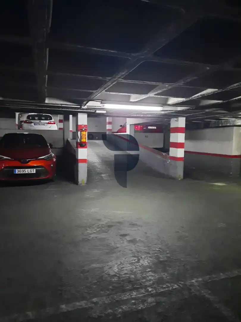Individuel avec ascenseur à louer à Calle de Juan Ramón Jiménez 22, imagen 4