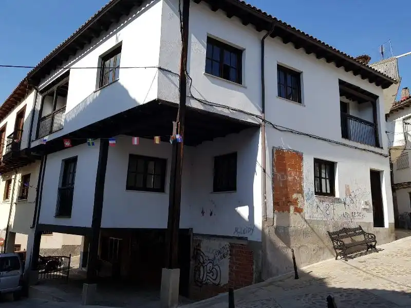 Exterior view of Houses for sale in Cabezuela del Valle  with Private garden