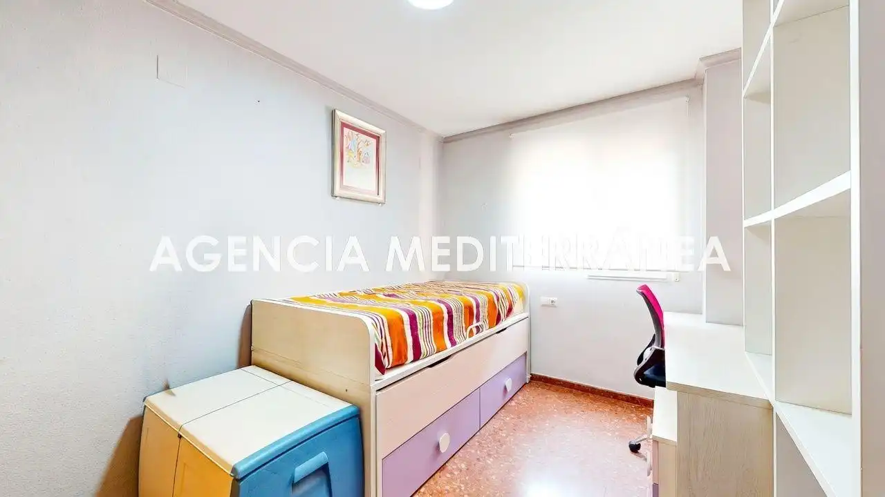 Bedroom of Flat for sale in Alfafar  with Air Conditioner