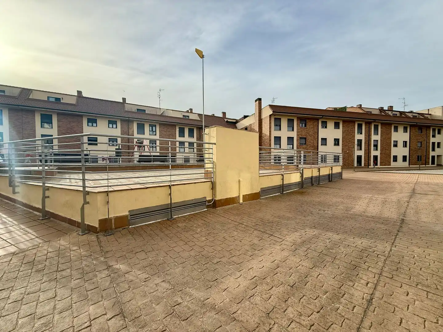 Pis amb piscina en venda a Cedillo del Condado, imagen 69